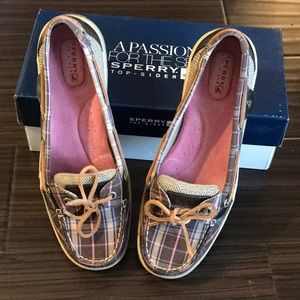 Sperry Plaid Angelfish boat shoes, 8